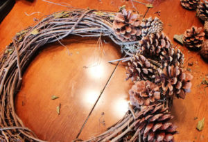 Grapevine Wreath Making and Pine Cone Flower Arts Class @ Dade Battlefield Historic State Park